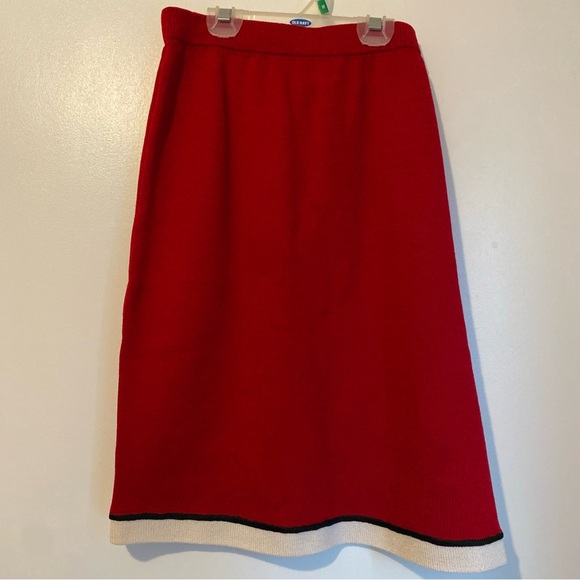 St. John Collection Red with Cream Accents Knit Skirt Suit Jacket 8 Skirt 6 - Picture 5 of 11
